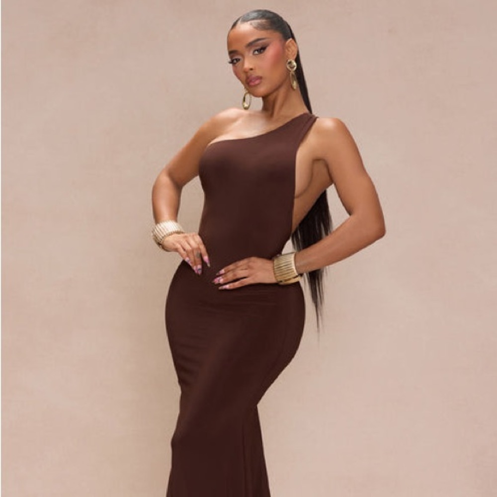 ~One-Shoulder Rich Chocolate Mermaid Hem Maxi Dress~